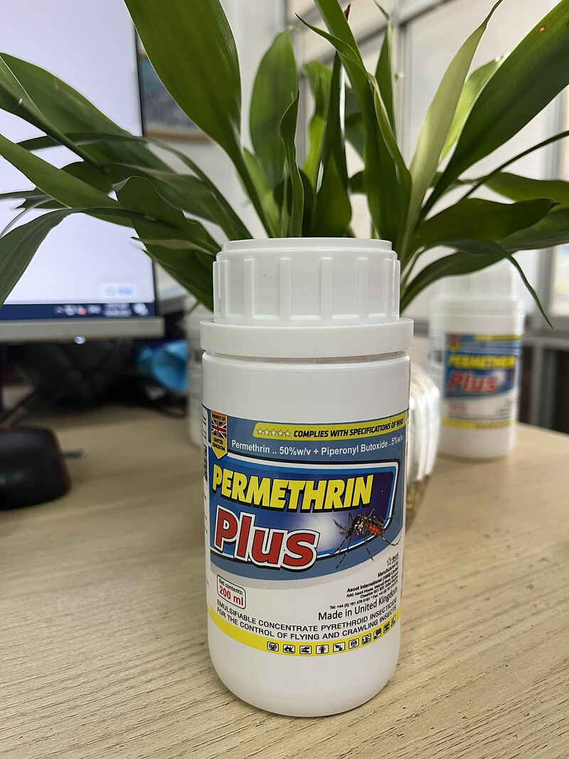Thuốc diệt muỗi 